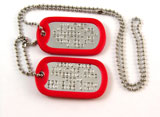 
Set 2 medalioane militare SUA dog tag Personalizate cu textul dorit de client, din inox lucios , lanÈ› 70 cm, lanÈ› 10 cm, cauciucuri rosii, garanÈ›ie pe viatÄƒ anti ruginÄƒ. Importat din Statele Unite ale Americii de la furnizorul armatei SUA.