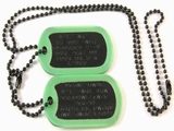 Set Medalioane Militare SUA Personalizate,din metal vopsit negru,lant 60 cm,lant 10 cm cauciucuri de protectie verde fluorescent